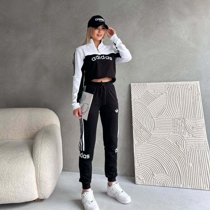 Adidas Originals™ Colourblock  – Bold. Sporty. Iconic.